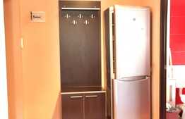 Apartament 2 camere, 54 mp, cu parcare, zona strazii Florilor