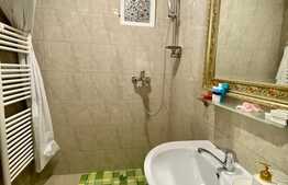 Apartament 3 camere, 60 mp, prima inchiriere, curte, loc de parcare zona Garii