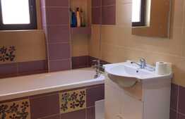 Apartament 3 camere, 61 mp, zona strazii Tautiului