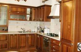 Vanzare in zona strazii Horea, 5 camere, 160 mp utili! Mobilat!