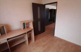 Parcare, 2 balcoane, etajul 2, zona Terra