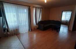 Parcare, 2 balcoane, etajul 2, zona Terra