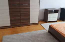 Apartament cu 3 camere, 70 mp, zona Piata Flora