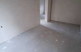 Apartament semifinisat, parcare optionala, zona Sub Cetate