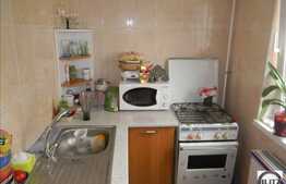 Apartament cu 1 camera de vanzare, cu loc parcare si boxa pentru depozitare