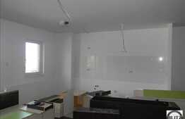 3 camere 78 mp cu gradina  de 82 mp.