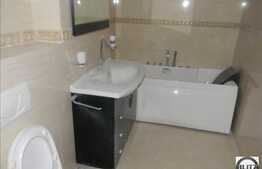 3 camere 78 mp cu gradina  de 82 mp.