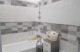 Apartament de LUX, 42mp, loc parcare! Zona strazii Sesul de Sus!