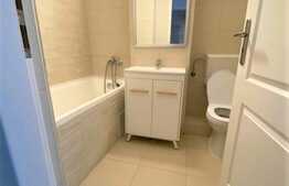 Apartament proaspat renovat, 2 camere decomandate, parter inalt, zona Calvaria