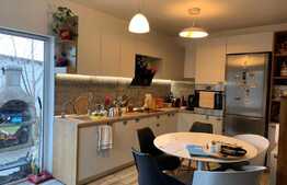 Duplex cu 3 camere, 100 mp, teren de 200 mp! Zona Florilor 