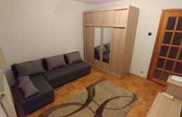 Apartament cu 2 camere, decomandat, 56 mp, 2 parcari, zona Iulius Mall 