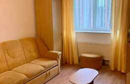 Apartament cu 2 camere, 50 mp, zona Centrala