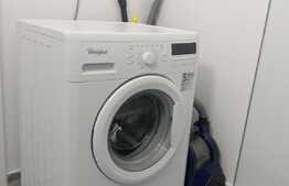 Apartament cochet, 2 camere, semidecomandat, zona strazii Fabricii