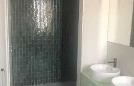 Calitate la superlativ! Casa cuplata, mobilata si finisata de lux, in zona strazii Republicii!