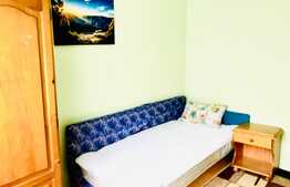 Apartament cu 3 camere, decomandat, 60 mp, zona strazii Observatorului 