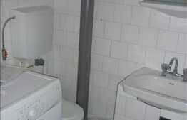 3 camere decomandate in zona Primaverii !