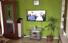 De vanzare apartament 2 camere, 45 mp, decomandat, etaj intermediar, zona strazii Primaverii