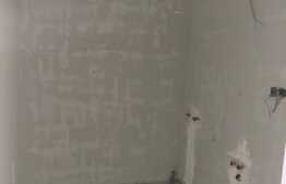 Apartament cu 1 camera, decomandat, 37 mp., zona Cetatii