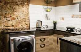 Apartament cu o camera, 35 mp, decomandat, zona Piata Muzeului