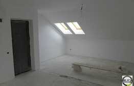 2 camere la mansarda, suprafata 77 mp, zona nou dezvoltata din Floresti