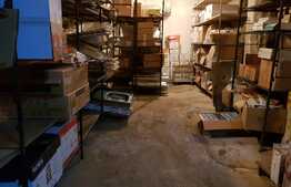 Spatiu comercial cu vad excelent, 113 mp, vitrina la strada plus depozit!