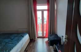 Apartament 2 camere, 54 mp, finisat, mobilat, garaj, zona Golden Tulip