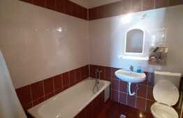 Oportunitate de investitie, 2 camere decomandate, parcare, zona Florilor