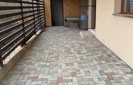 Apartament cu 2 camere, 65 mp, decomandat, mobilat modern, imobil nou, loc de parcare