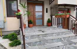 Apartament cu 2 camere, 65 mp, decomandat, mobilat modern, imobil nou, loc de parcare