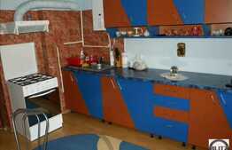 Vanzare 1 camera 34 mp, finisat modern, zona Real. Boxa si loc de parcare!