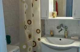 Apartament cu 2 camere, decomandat, 60 mp, zona Big