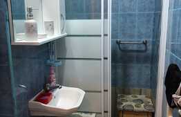 Apartament 3 camere ,58 MP, zona Minerva