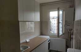 Apartament 3 camere, 55 mp, mobilat modern, zona Big