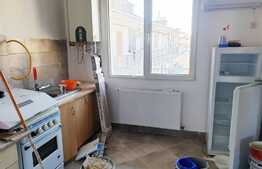 Apartament 2 camere, 44.5 mp, decomandat, zona strazii Horea!