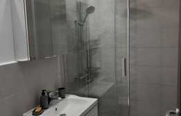 Apartament cu 2 camere, 45 mp, prima inchiriere, zona strazii Bizusa