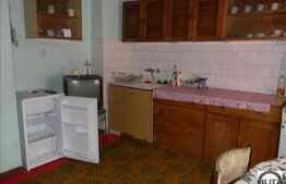 3 camere de vanzare pe Dorobantilor!