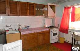 3 camere de vanzare pe Dorobantilor!
