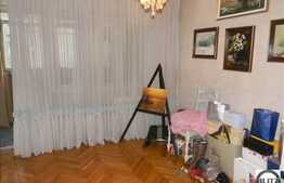 3 camere de vanzare pe strada Fabricii din Marasti!