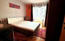 Apartament 3 camere, decomandat, etaj intermediar, zona Plopilor