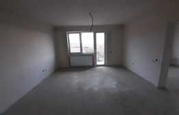 Apartament 3 camere, loc parcare, 61mp, semifinisat! Zona strazii Sesul de Sus!
