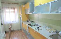 Vanzare apartament 4 camere, decomandat, etaj intermediar, zona strazii Dambovitei!
