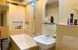 Apartament cu finisaje de lux, 3 camere, 75 mp, zona strazii Bucuresti ! 