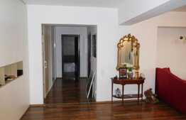 Apartament de lux in Semiluna, 82 MP, zona Plopilor 