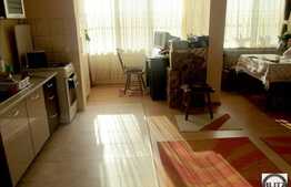 De vanzare 3 camere, 60 mp utili, zona strazii Florilor