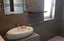 Apartament cu 3 camere semidecomandat, terasa 80 mp, nou, zona OMV