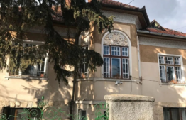 Spatiu in vila interbelica, 150 mp, curte generoasa, zona linistita