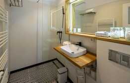 Garsoniera de inchiriat, 45 mp, decomandata, zona Piata Unirii