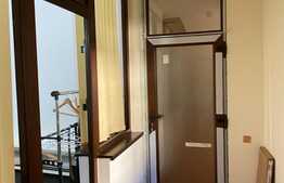 Spatiu comercial ULTRACENTRAL, 180 mp, cladire istorica clasa A