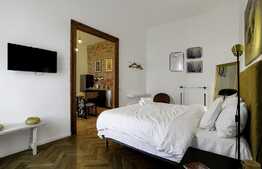 Apartament cu 2 camere, 75 mp, decomandat, modern/lux, zona Piata Unirii