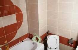  Apartament 3 camere, 56 mp,  etaj intermediar zona Oasului